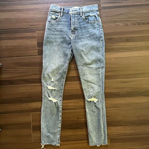 A&F The Super Skinny Ankle High Rise Jeans - Picture 2 of 7